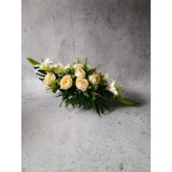Komplet nagrobny – białe lilie i pastelowo żółte róże | elegancka kompozycja