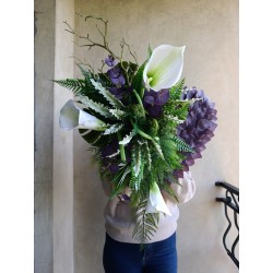 Kompozycja nagrobna serce na drewnianej podstawie –J46