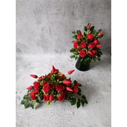 Komplet nagrobny czerwony – róże i tulipany | kompozycja na płytę