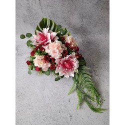 Duża kompozycja nagrobna w koszu wiklinowym + bukiet | magnolie, hortensje, róże