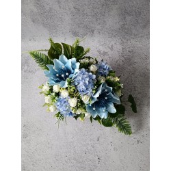 Komplet nagrobny błękitno-kremowy – duża kompozycja na płytę + bukiet