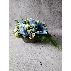 Komplet nagrobny błękitno-kremowy – duża kompozycja na płytę + bukiet