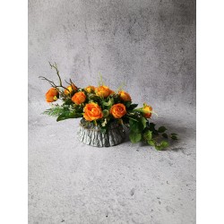 Komplet nagrobny pomarańczowy – róże | kompozycja na płytę w drewnianej podstawie